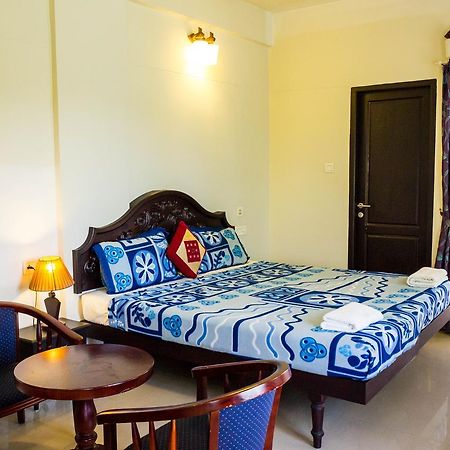 Hotel Geethu International Ковалам Екстер'єр фото