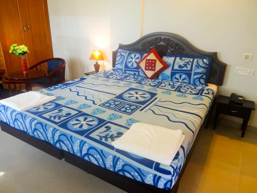 Hotel Geethu International Ковалам Екстер'єр фото